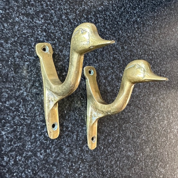 Vintage Heavy Brass Duck Wall Hooks - Picture 7 of 7